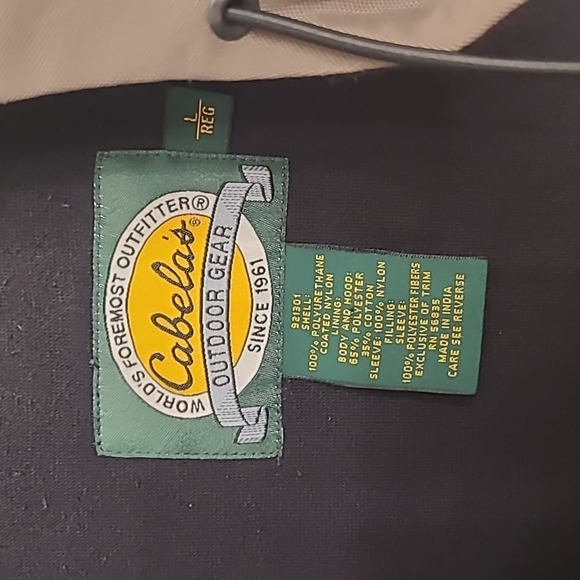 Cabelas Coat - Picture 5 of 7